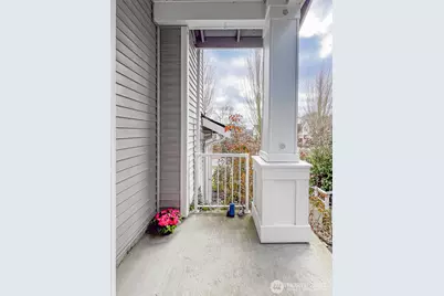 7005 Holly Park Drive S, Seattle, WA 98118 - Photo 29