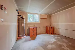 7005 Holly Park Dr S, Seattle, WA 98118 - Photo 27