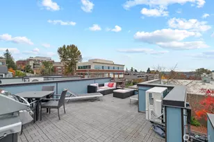 1422 E Cherry St, Seattle, WA 98122 - Photo 25