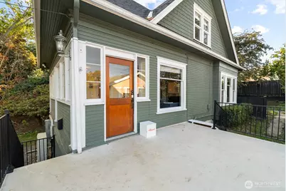 9615 57th Avenue S, Seattle, WA 98118 - Photo 5