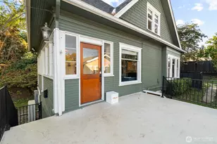 9615 57th Ave S, Seattle, WA 98118 - Photo 5