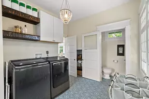 9615 57th Ave S, Seattle, WA 98118 - Photo 15