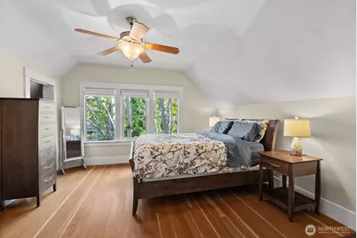 9615 57th Avenue S, Seattle, WA 98118 - Photo 17