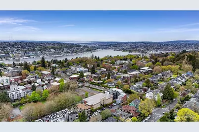 732 11th Avenue E #305, Seattle, WA 98102 - Photo 19