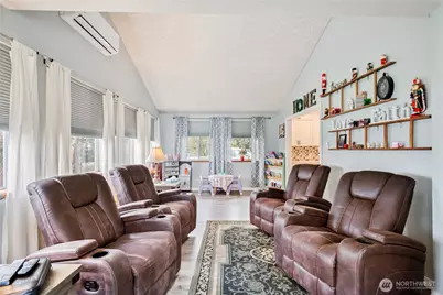 2337 W Castleman Street, Longview, WA 98632 - Photo 15