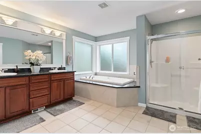 11325 178th Avenue Ct E, Bonney Lake, WA 98391 - Photo 5