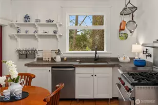 6007 SW 240th St, Vashon, WA 98070 - Photo 7