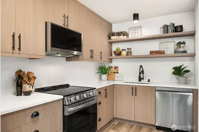 5026 35th Avenue NE, Seattle, WA 98105 - Photo 7