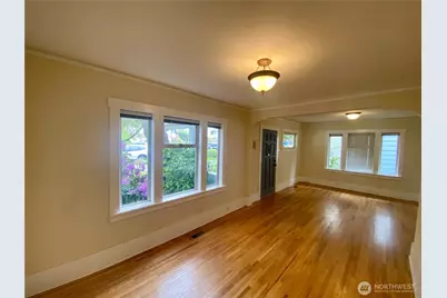 5620 40th Avenue SW, Seattle, WA 98136 - Photo 7