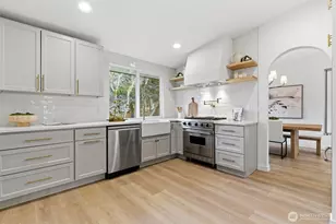 18304 152nd Ct SE, Renton, WA 98058 - Photo 9