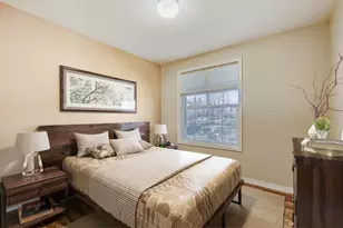 16717 NE 18th St, Bellevue, WA 98008 - Photo 25