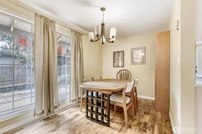 16717 NE 18th Street, Bellevue, WA 98008 - Photo 5