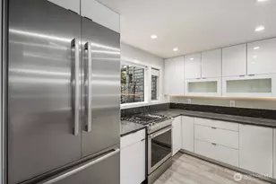 6121 NE 175 St, Kenmore, WA 98028 - Photo 15