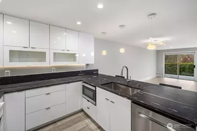 6121 NE 175 Street #A202, Kenmore, WA 98028 - Photo 15