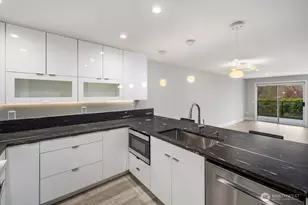 6121 NE 175 St, Kenmore, WA 98028 - Photo 15