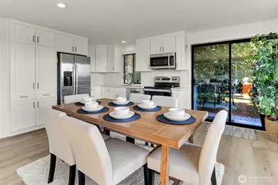 1942 7th Avenue W, Seattle, WA 98119 - Photo 23