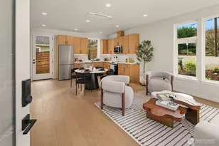 7324 7th Pl SW, Seattle, WA 98106 - Photo 3