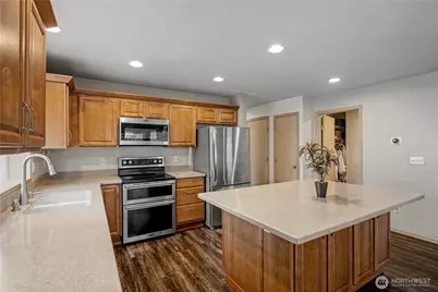 529 Bungalow Drive NW, Olympia, WA 98502 - Photo 5