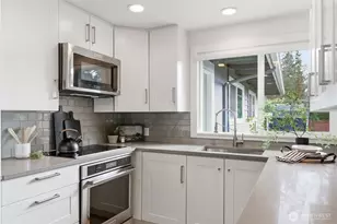 2110 167th Ave NE, Bellevue, WA 98008 - Photo 9