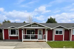 432 8th St, Blaine, WA 98230 - Photo 1