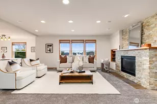 2100 SE 2nd Pl, Renton, WA 98056 - Photo 3