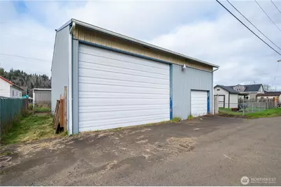 2826 Pacific Avenue, Hoquiam, WA 98550 - Photo 19
