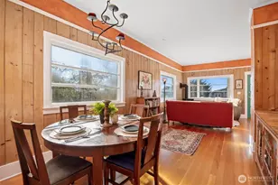 717 13th St, Bellingham, WA 98225 - Photo 13