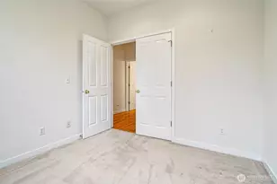 722 239th Ln SE, Sammamish, WA 98074 - Photo 13