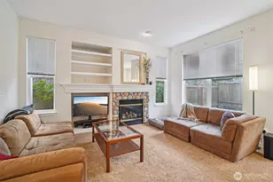 722 239th Ln SE, Sammamish, WA 98074 - Photo 5