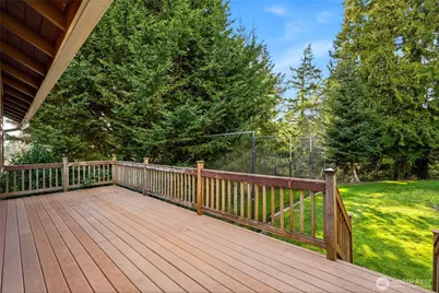 10825 34th Avenue SW, Seattle, WA 98146 - Photo 19