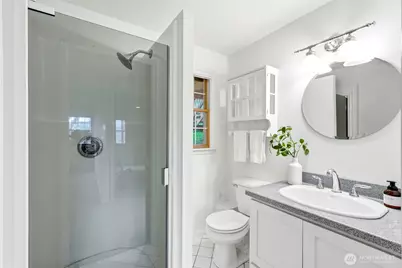 10825 34th Avenue SW, Seattle, WA 98146 - Photo 13