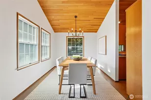 10825 34th Ave SW, Seattle, WA 98146 - Photo 9