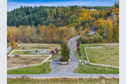 20518 190th Avenue E, Orting, WA 98360 - Photo 19