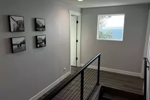 242 W Bluff Dr, Port Angeles, WA 98362 - Photo 23