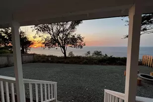 242 W Bluff Dr, Port Angeles, WA 98362 - Photo 7