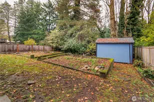 13018 27th Ave NE, Seattle, WA 98125 - Photo 17