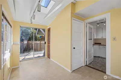 608 Wilson Street SE, Olympia, WA 98501 - Photo 23