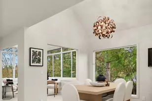 2706 E Helen St, Seattle, WA 98112 - Photo 3