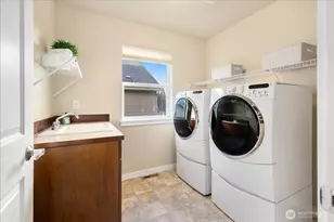 22912 SE 43rd Dr, Bothell, WA 98021 - Photo 21