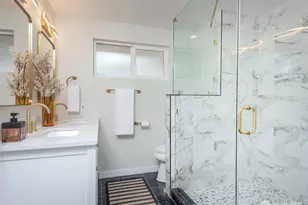 4201 NE 115th St, Seattle, WA 98125 - Photo 17