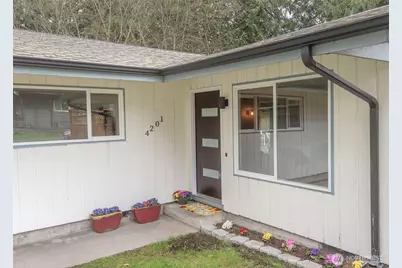 4201 NE 115th Street, Seattle, WA 98125 - Photo 3