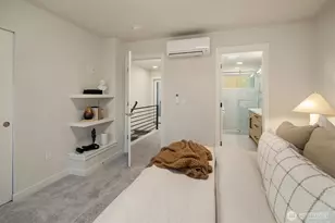 105 NW 39th St, Seattle, WA 98107 - Photo 15