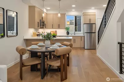 105 NW 39th Street #D, Seattle, WA 98107 - Photo 7