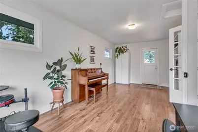 4609 N 18th Street, Tacoma, WA 98406 - Photo 11