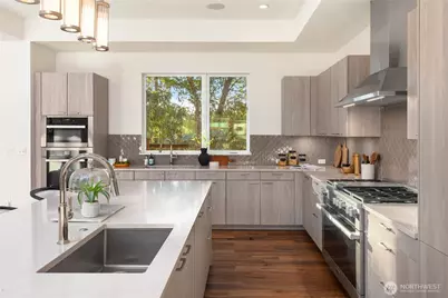 8260 SE 31st Street, Mercer Island, WA 98040 - Photo 5