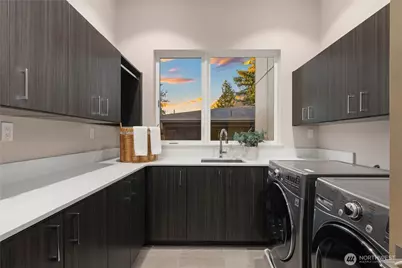 8260 SE 31st Street, Mercer Island, WA 98040 - Photo 27