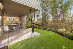 8260 SE 31st St, Mercer Island, WA 98040 - Photo 15