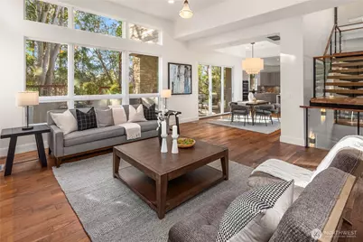 8260 SE 31st Street, Mercer Island, WA 98040 - Photo 3