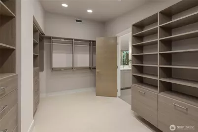 8260 SE 31st Street, Mercer Island, WA 98040 - Photo 19