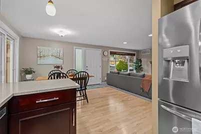 624 217th Street SW, Bothell, WA 98021 - Photo 9